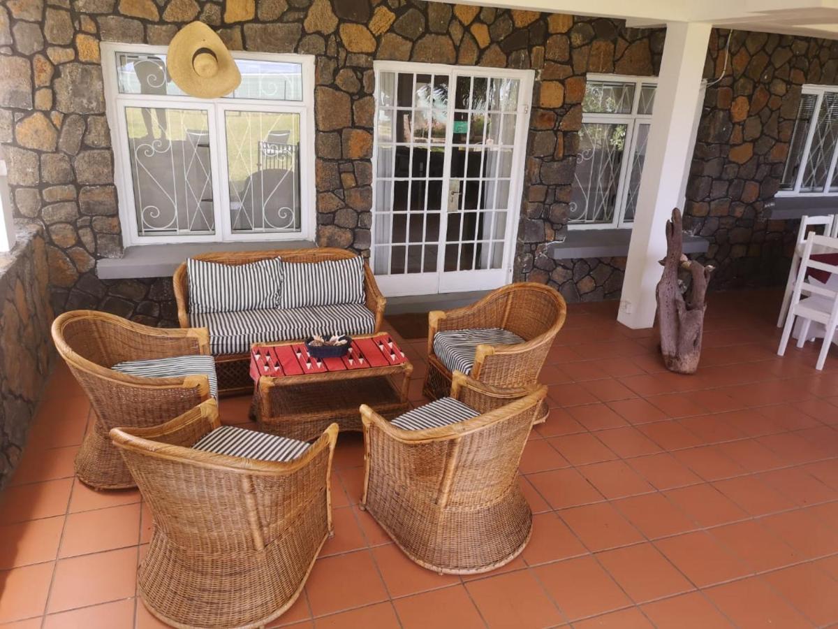 Villa Karel Mauritius Beach House Riambel Extérieur photo