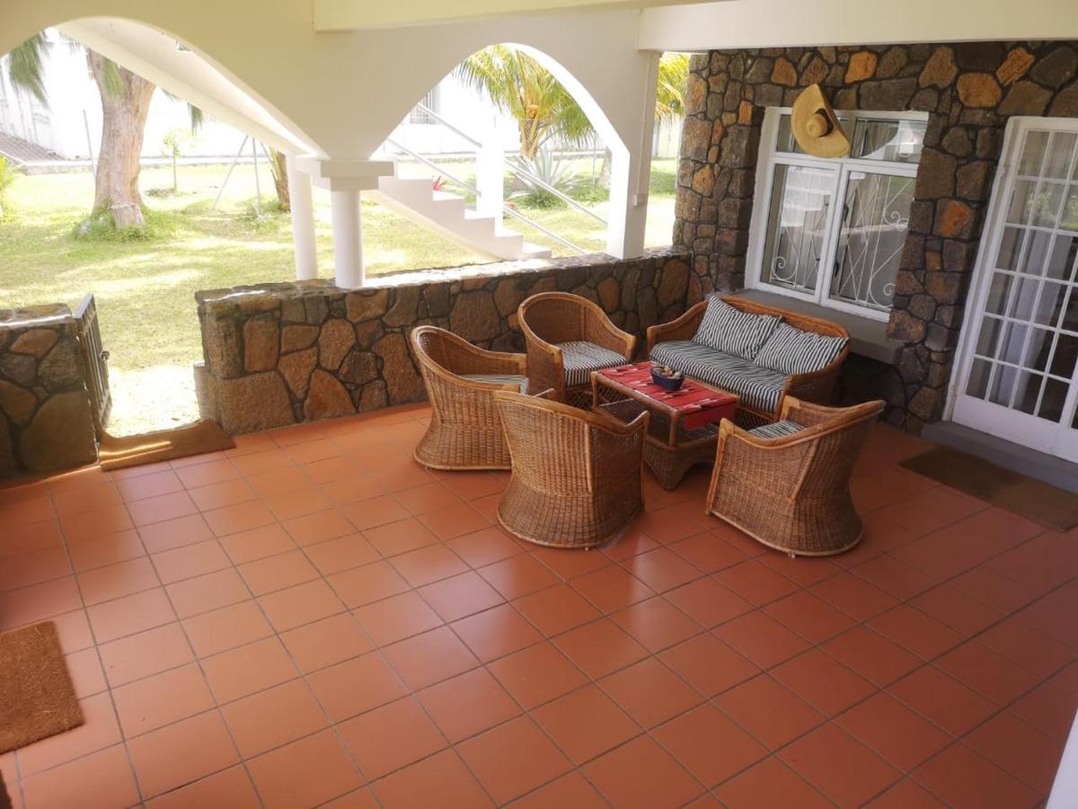 Villa Karel Mauritius Beach House Riambel Extérieur photo