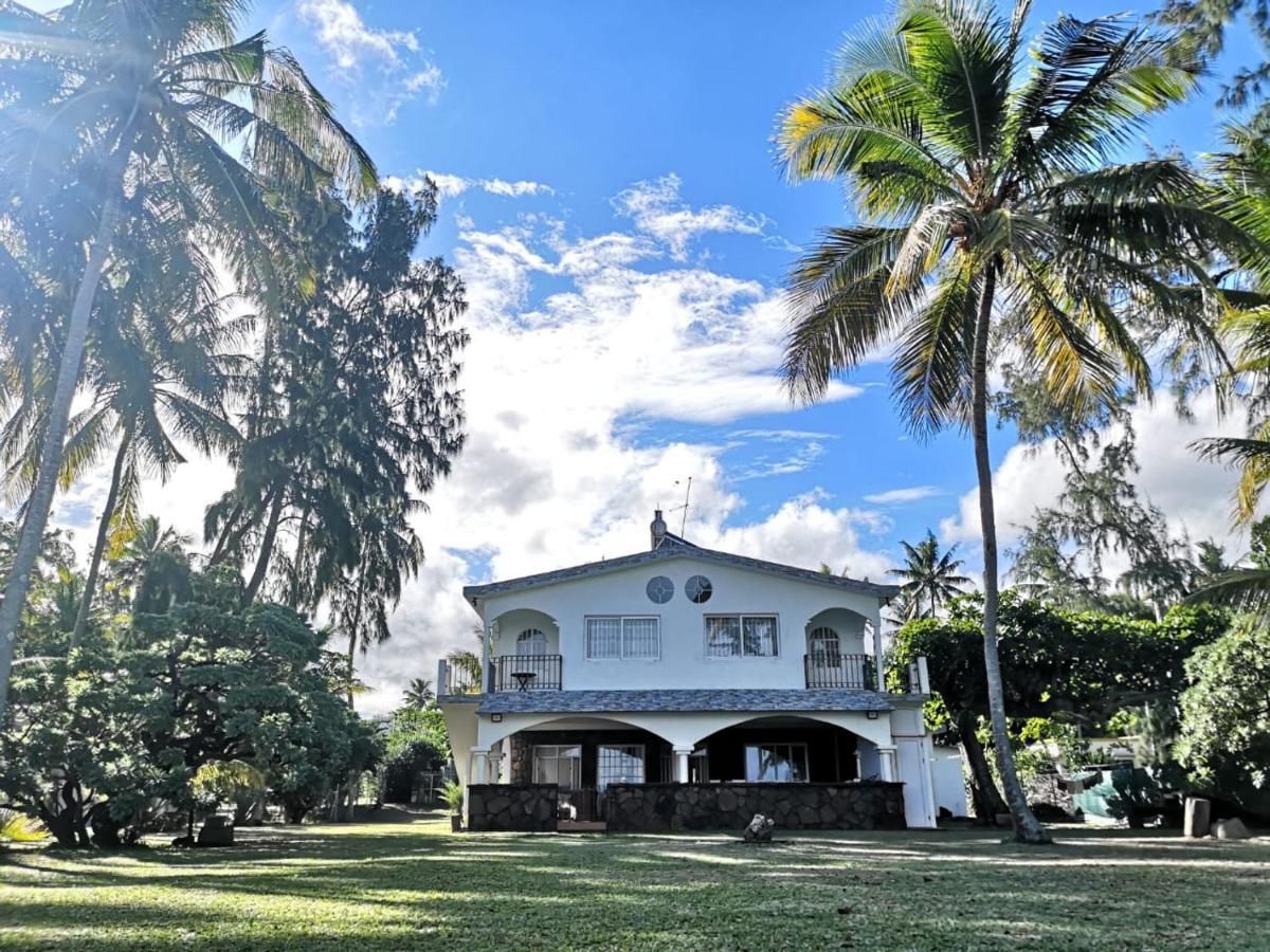 Villa Karel Mauritius Beach House Riambel Extérieur photo