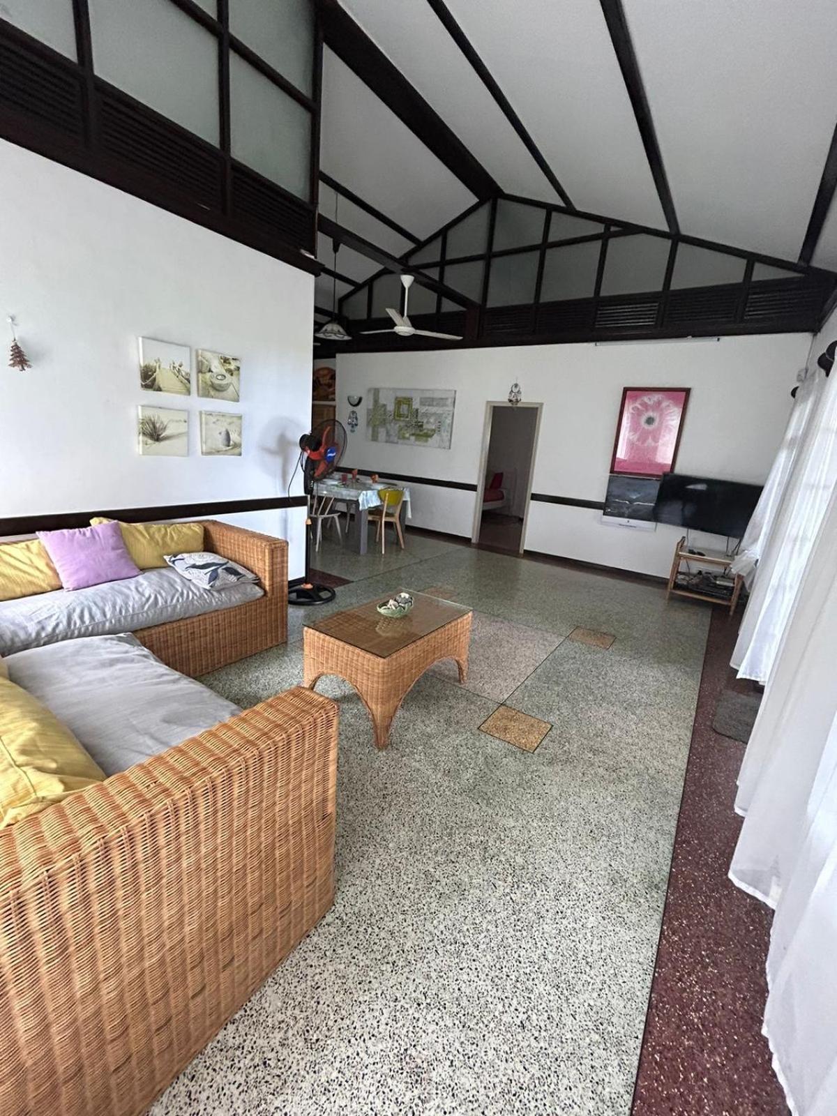 Villa Karel Mauritius Beach House Riambel Extérieur photo