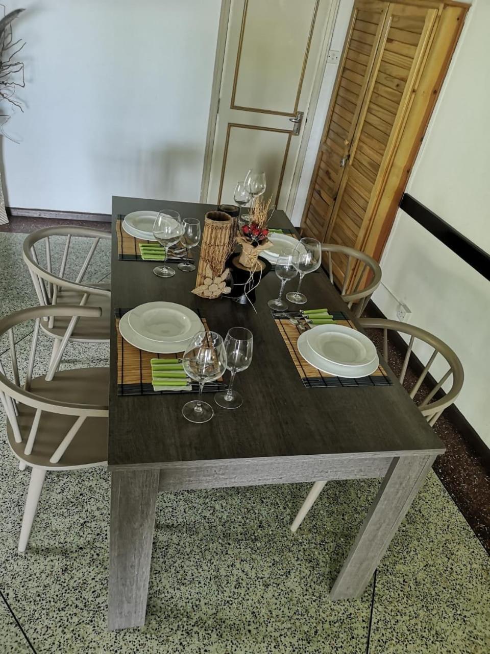 Villa Karel Mauritius Beach House Riambel Extérieur photo